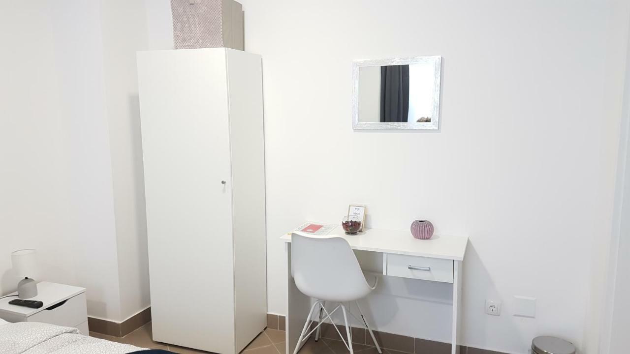 Marko Airport Rooms Велика Горица Екстериор снимка