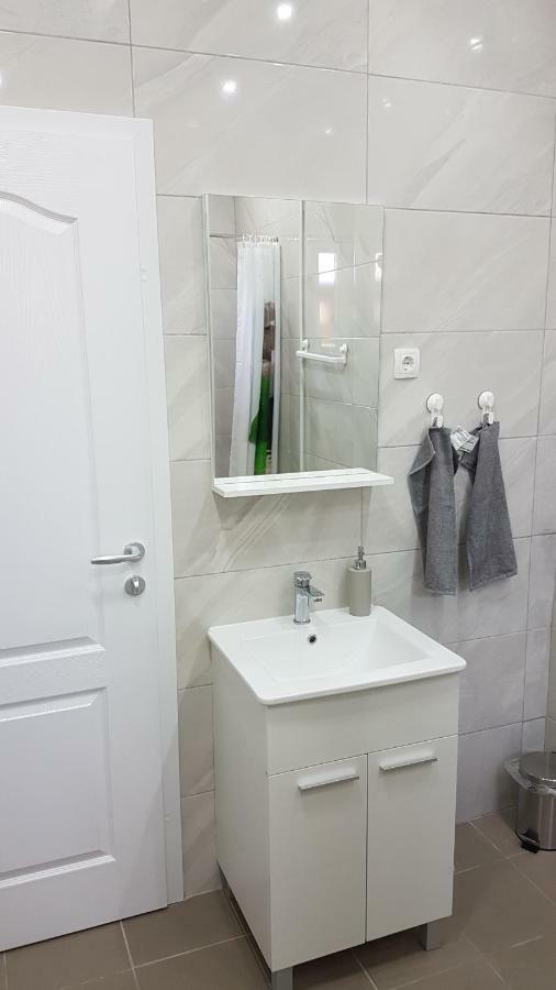 Marko Airport Rooms Велика Горица Екстериор снимка