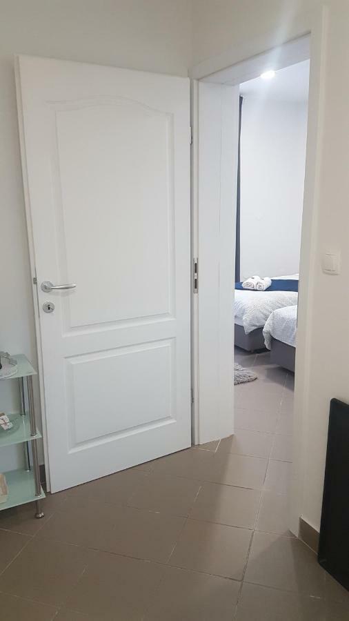 Marko Airport Rooms Велика Горица Екстериор снимка