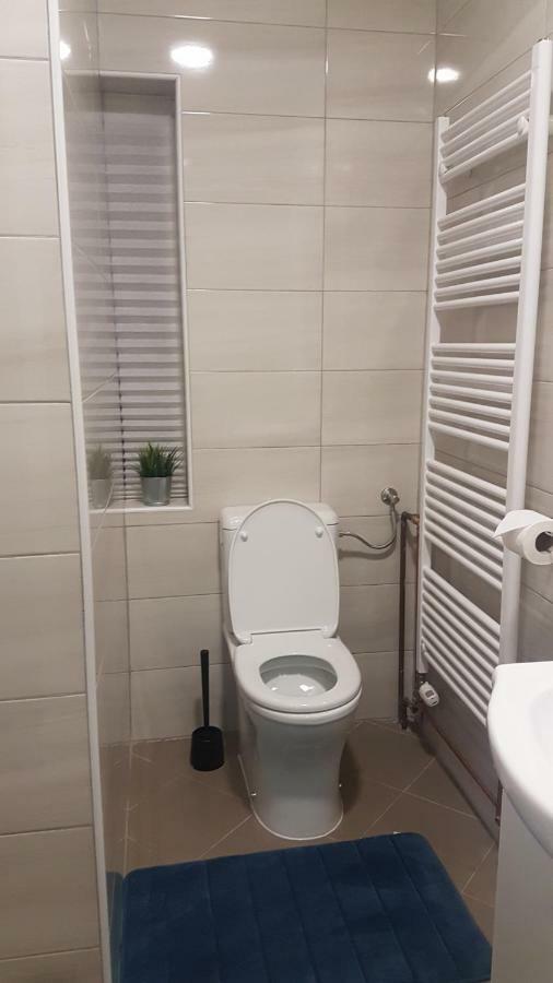 Marko Airport Rooms Велика Горица Екстериор снимка
