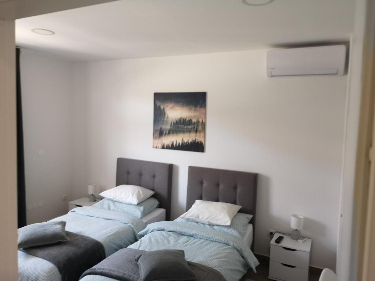 Marko Airport Rooms Велика Горица Екстериор снимка
