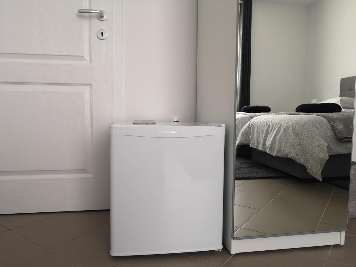 Marko Airport Rooms Велика Горица Екстериор снимка